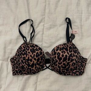 Victoria’s Secret Smooth Sexy Leopard Bra